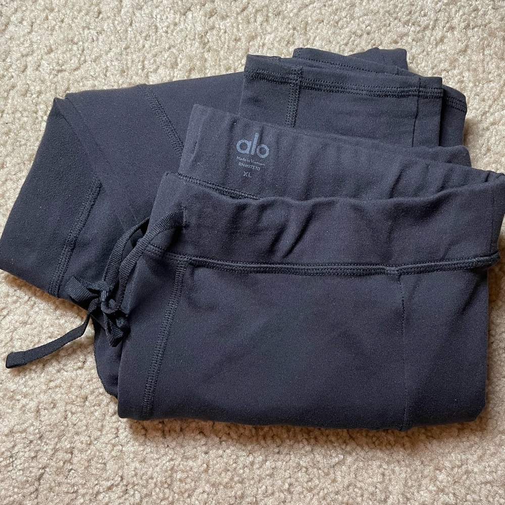 ALO Yoga 7/8 HIGH-WAIST CHECKPOINT LEGGING